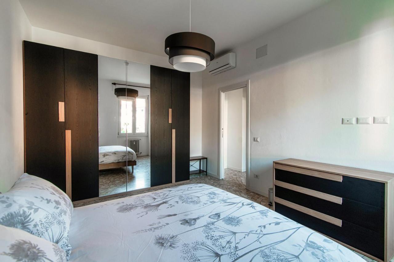 S.M. Downtown Cernobbio Apartment Bagian luar foto